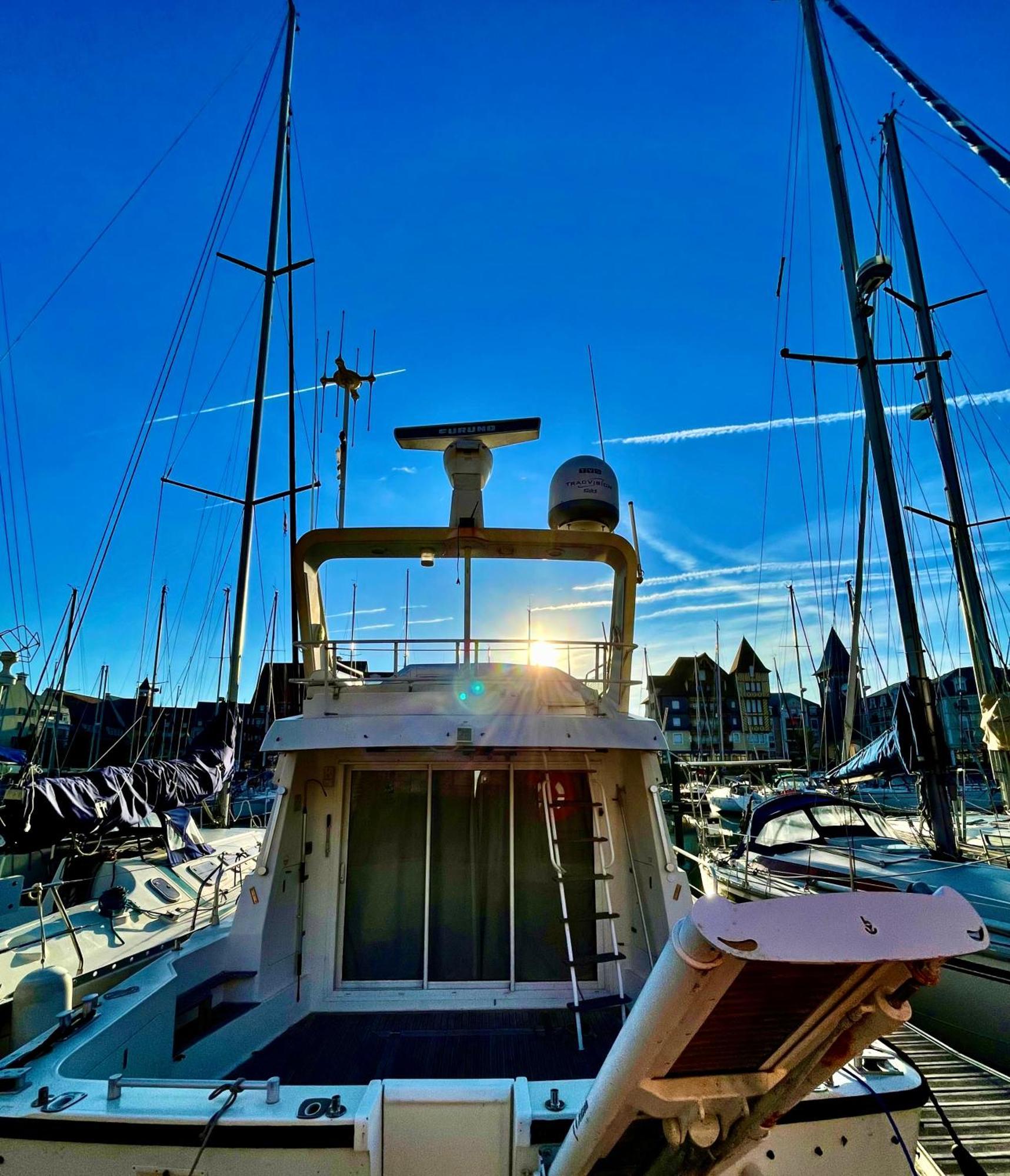 Yacht Deauville Buitenkant foto